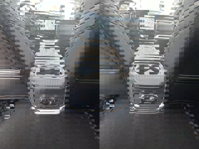 Used 2025 Ford Expedition Max Platinum image 25