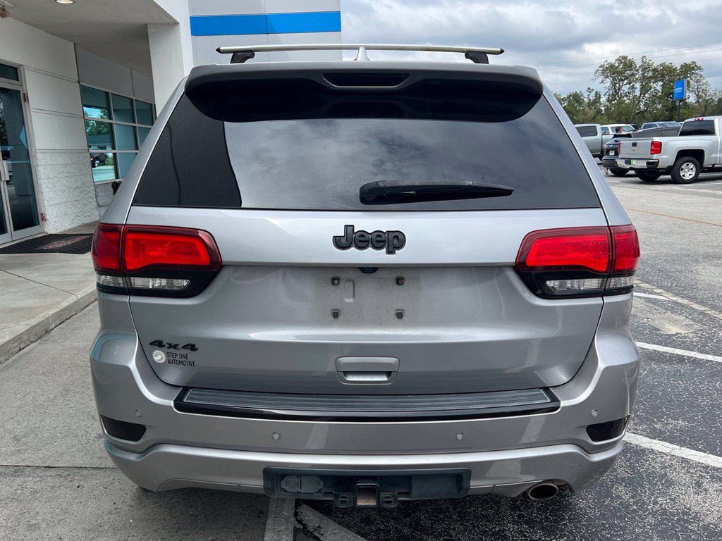 Used 2018 Jeep Grand Cherokee Altitude AWD/4WD image 5