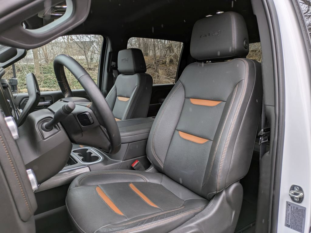 Certified 2023 GMC Sierra 2500 AT4 w/ AT4 Preferred Package image 12