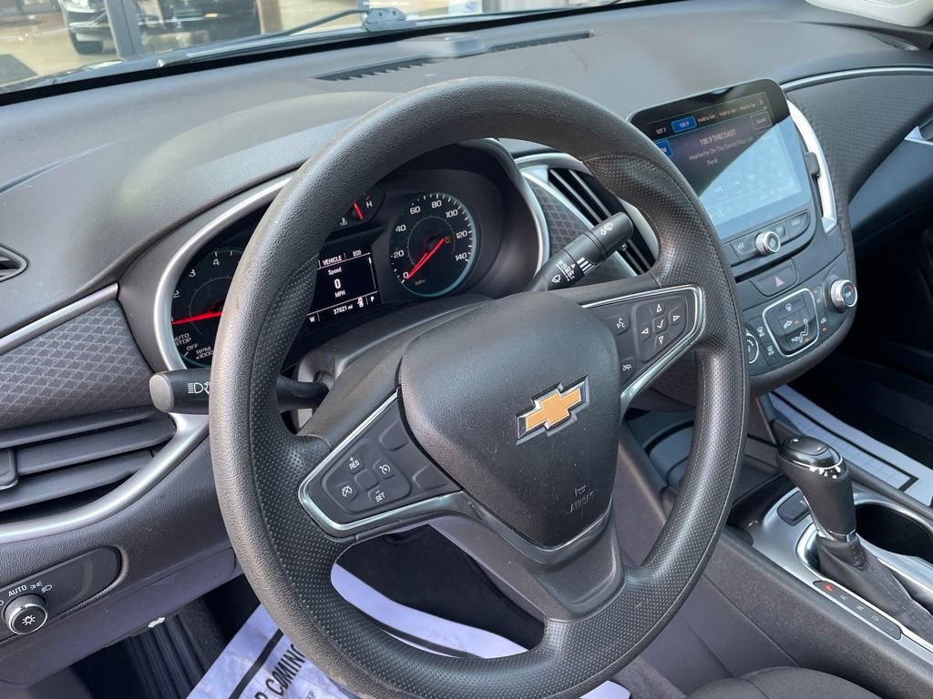 Used 2019 Chevrolet Malibu LS FWD image 10