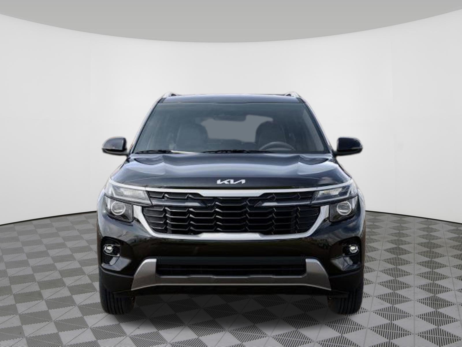 New 2026 Kia Seltos S FWD image 2