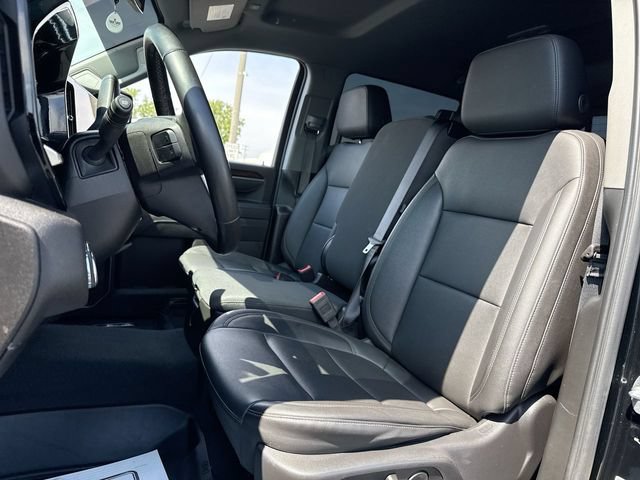 Used 2025 GMC Sierra 3500 SLE w/ SLE Value Package AWD/4WD image 11
