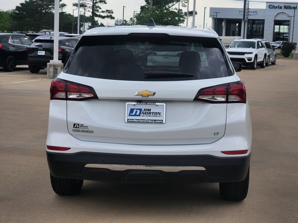Used 2024 Chevrolet Equinox LT FWD image 7