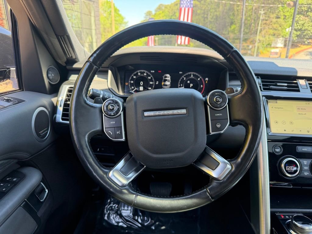 Used 2018 Land Rover Discovery HSE image 43