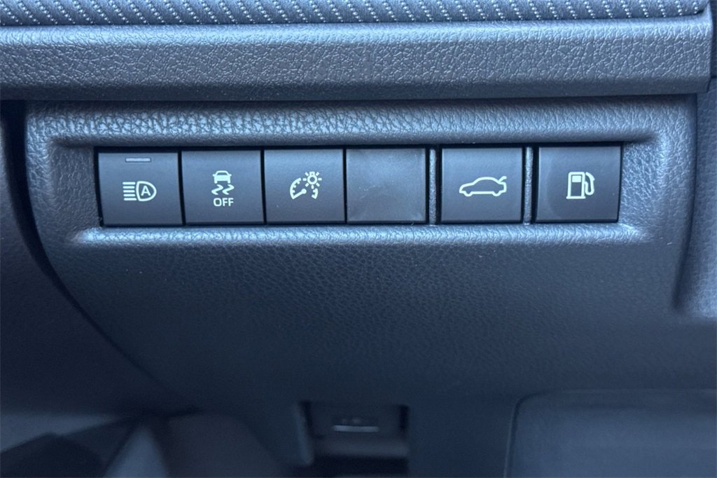 New 2026 Toyota Camry SE image 29