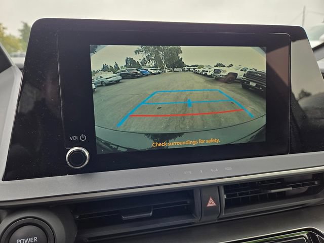 Used 2025 Toyota Prius LE FWD image 10