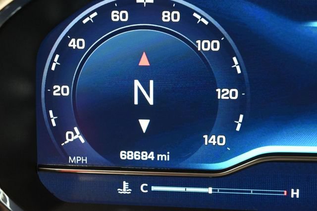 Used 2022 Chevrolet Silverado 1500 LTZ w/ Technology Package AWD/4WD image 4