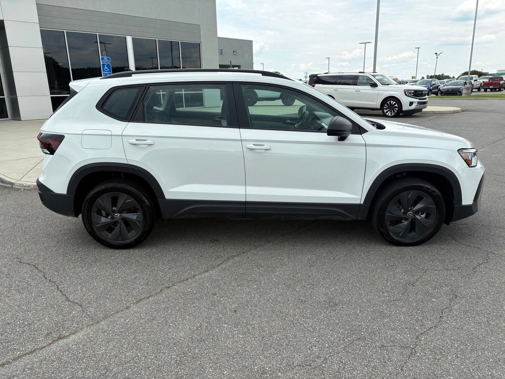 Used 2025 Volkswagen Taos S FWD image 2