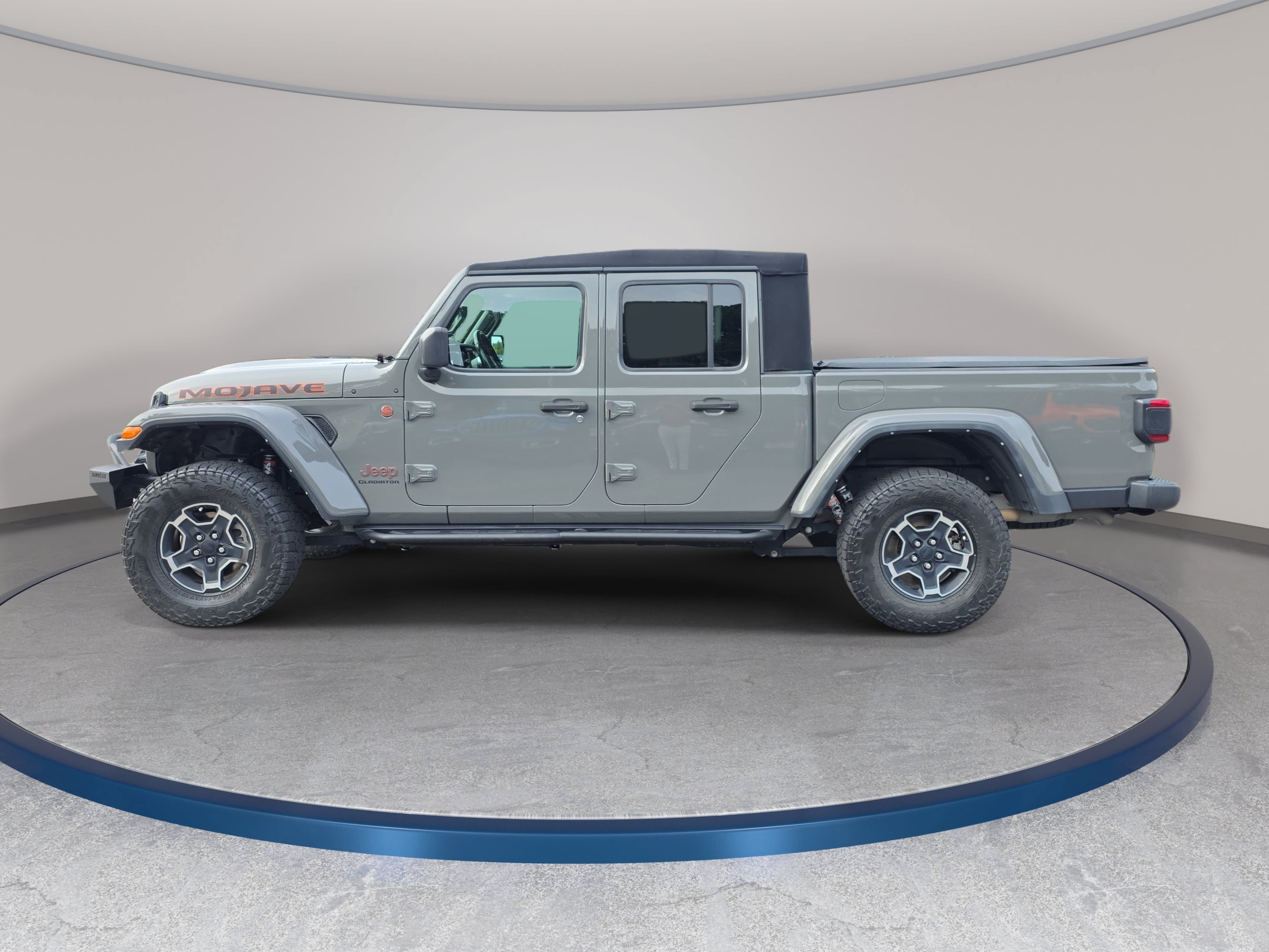 Used 2021 Jeep Gladiator Mojave AWD/4WD image 8