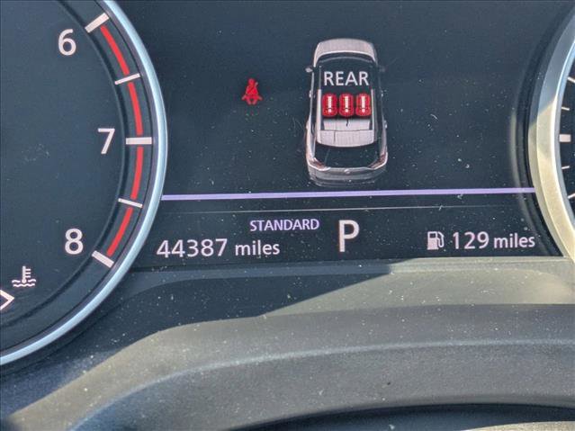 Used 2023 Nissan Rogue S image 11