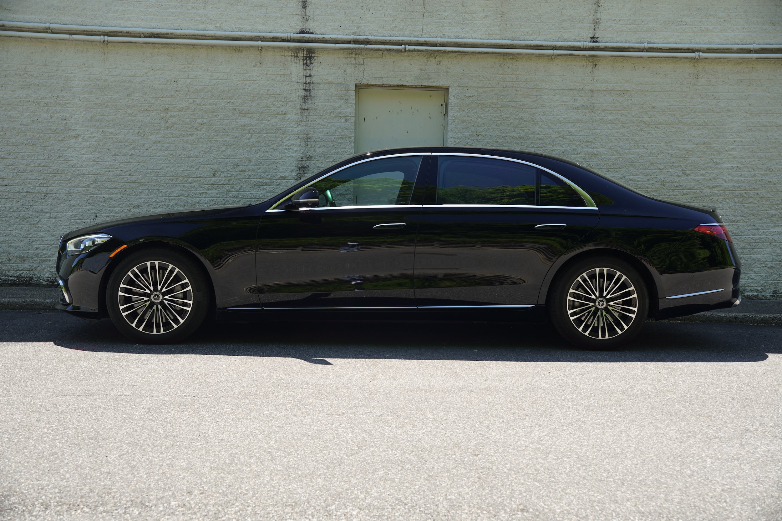 Used 2023 Mercedes-Benz S 500 4MATIC image 4