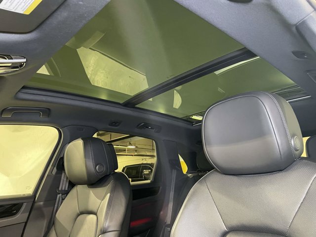 Certified 2023 Porsche Cayenne S AWD/4WD image 18