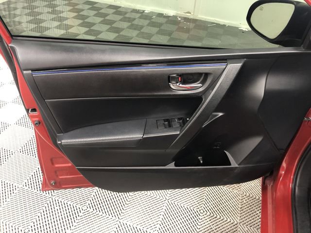 Used 2017 Toyota Corolla SE w/ Carpet Mat Package (TMS) image 12