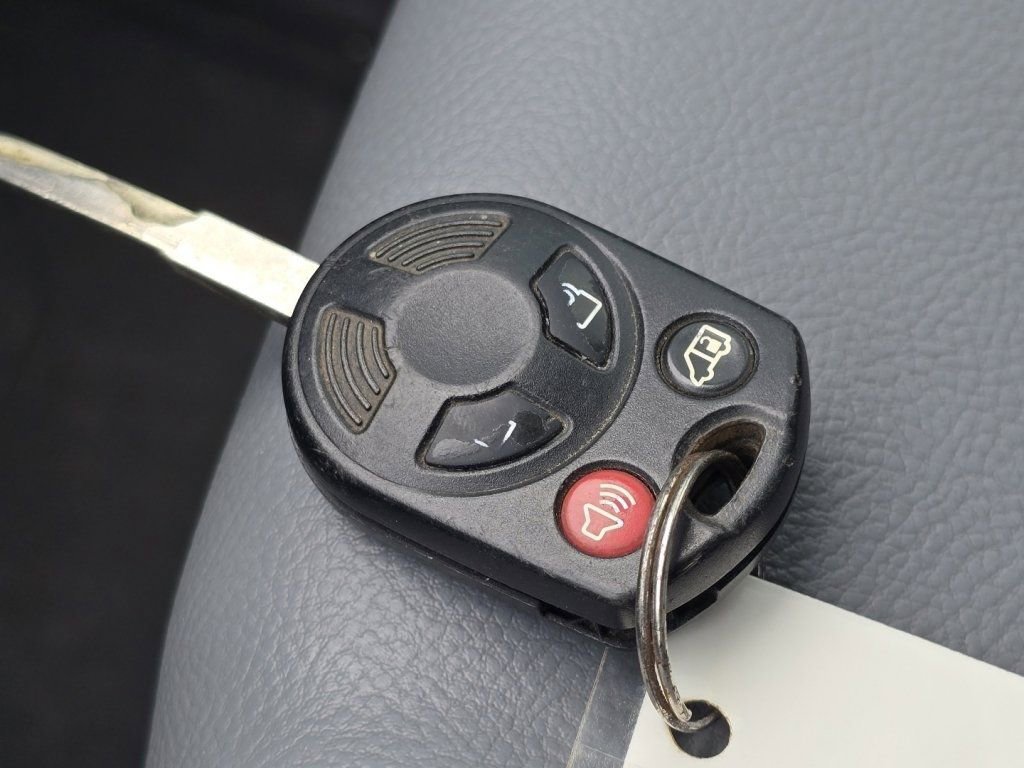 Used 2019 Ford Transit 250 148 Medium Roof image 35