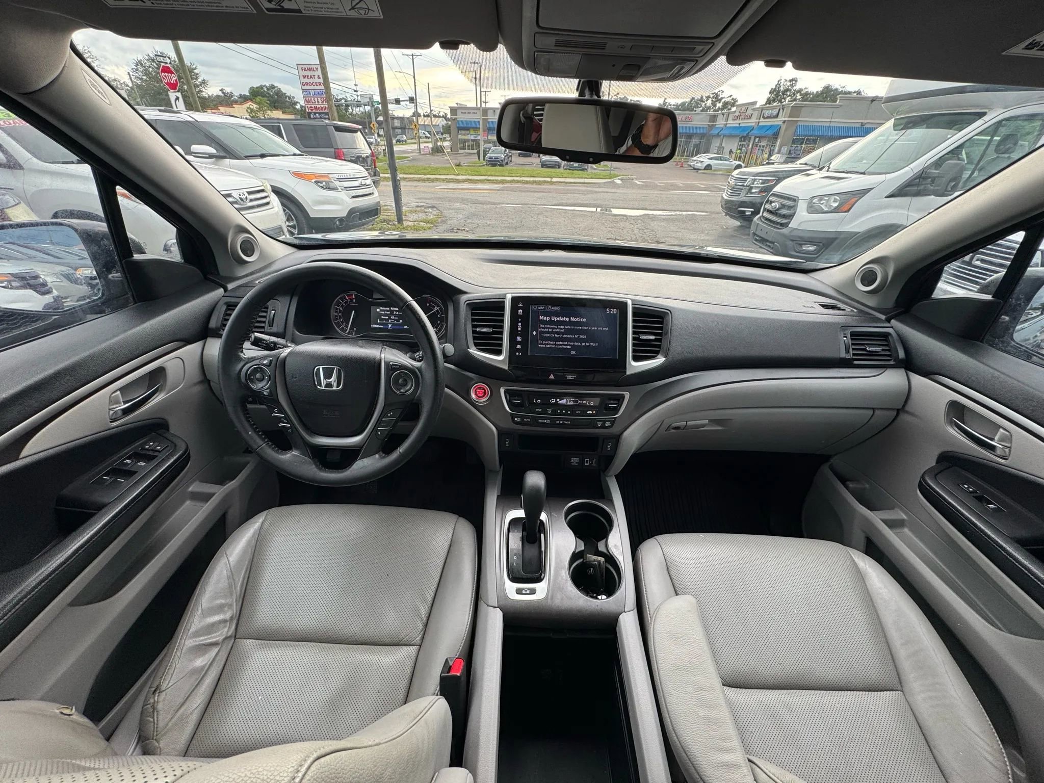 Used 2018 Honda Ridgeline RTL-T image 12