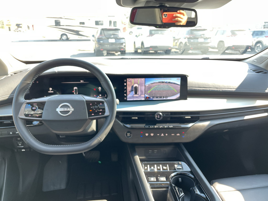 Certified 2025 Nissan Murano SL image 12