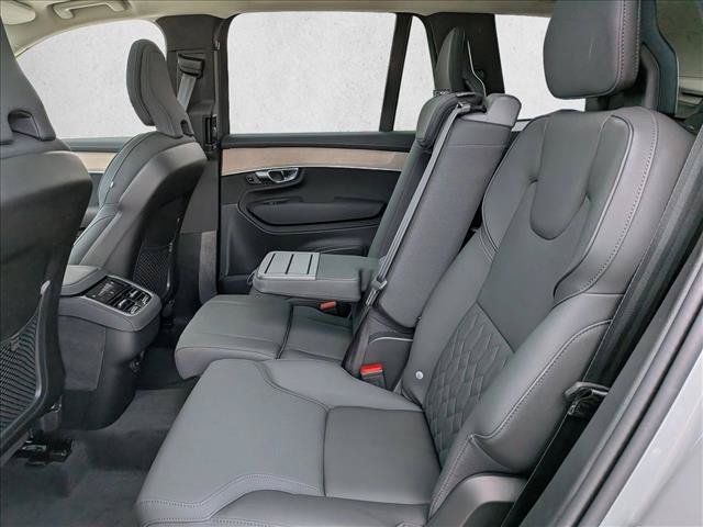 New 2026 Volvo XC90 B5 Plus w/ Protection Package AWD/4WD image 17