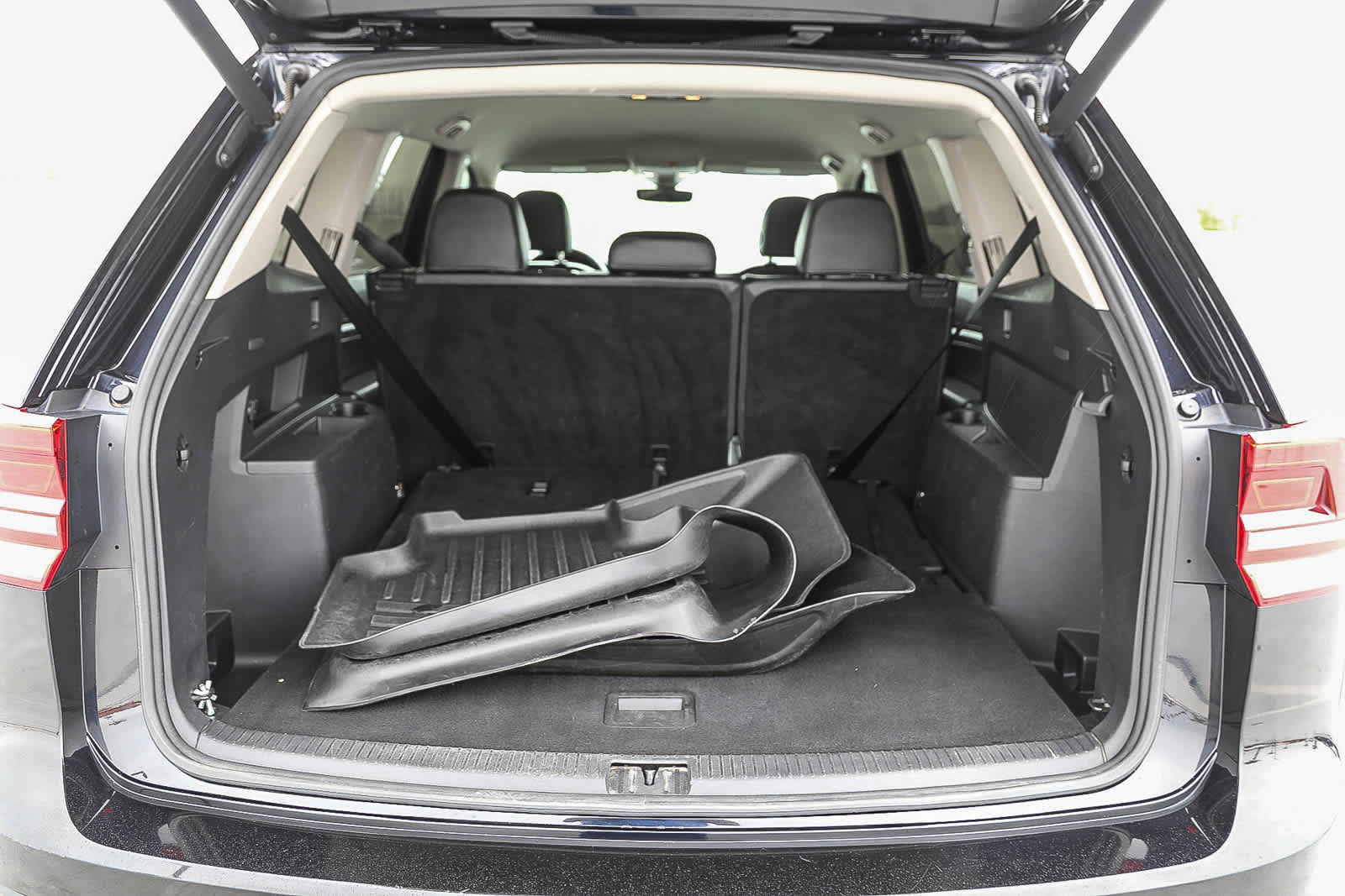 Used 2019 Volkswagen Atlas SE AWD/4WD image 25