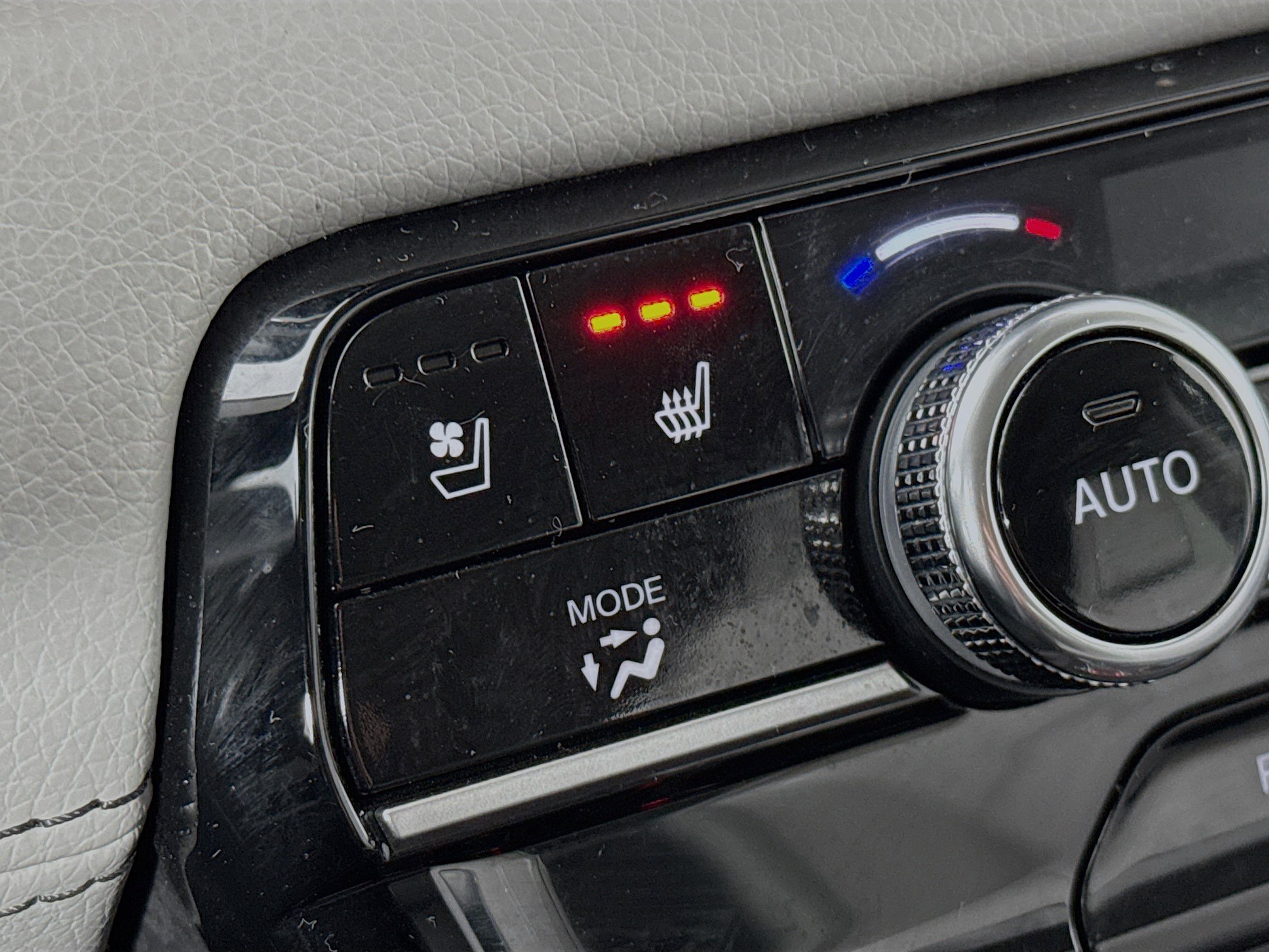 Certified 2023 Honda Pilot Elite image 21