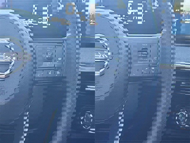 New 2025 Nissan Kicks SV image 12