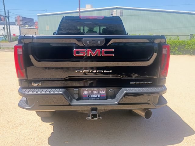 Used 2024 GMC Sierra 2500 Denali w/ Denali Reserve Package AWD/4WD image 10