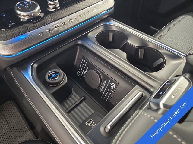 New 2027 Ford Expedition Max Platinum w/ Stealth Appearance Package AWD/4WD image 38