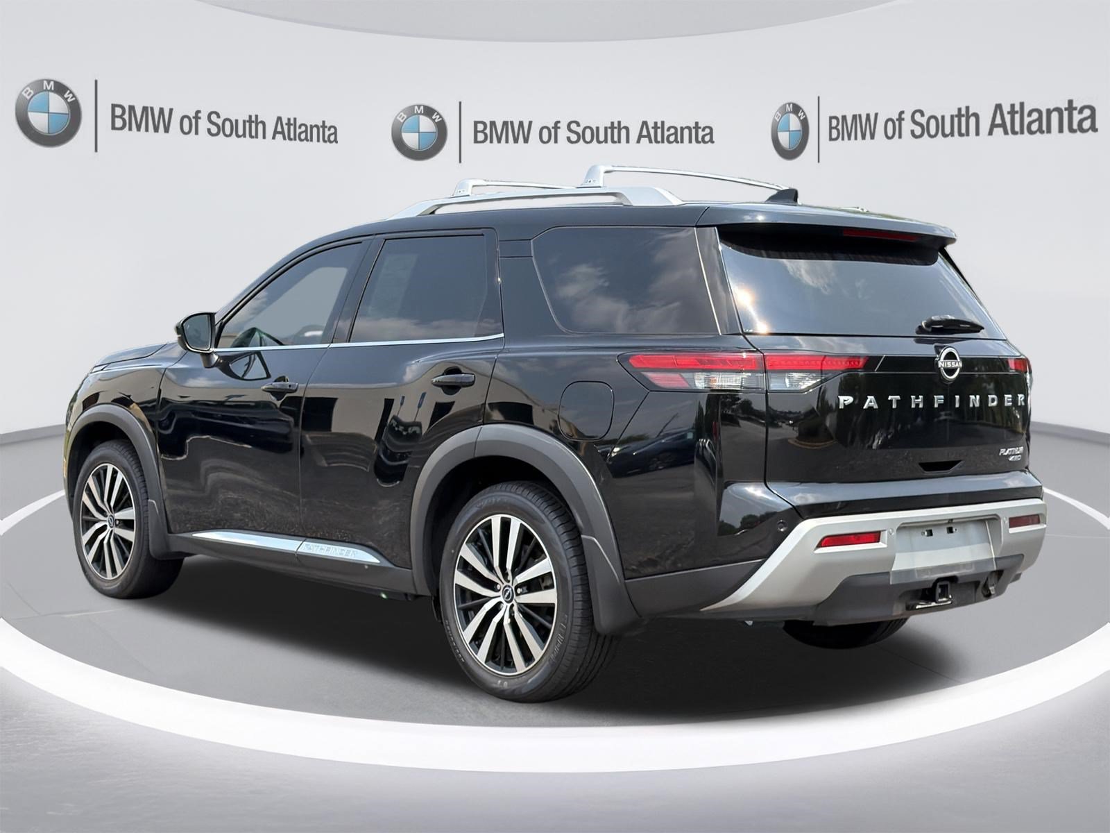 Used 2023 Nissan Pathfinder Platinum AWD/4WD image 25