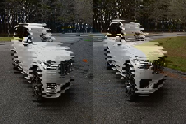 New 2024 Volvo XC90 T8 Plus w/ Protection Package Premier image 1