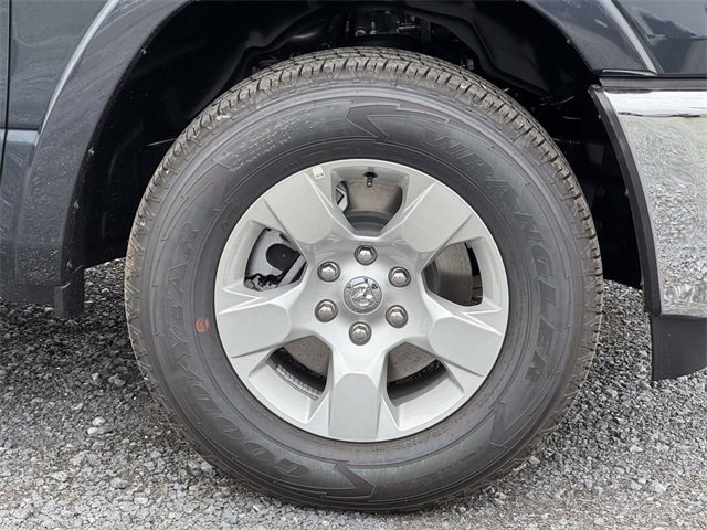 New 2025 RAM 1500 Big Horn image 25