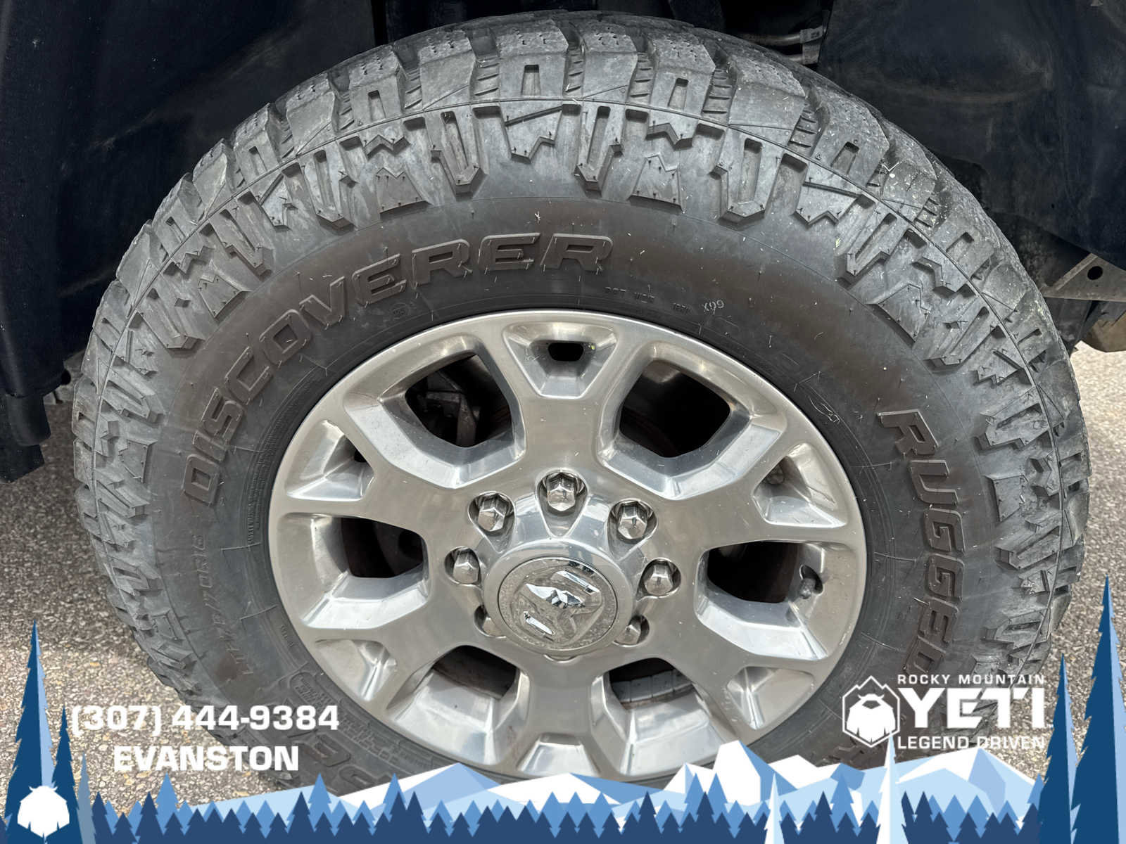 Used 2019 RAM 3500 Laramie AWD/4WD image 9
