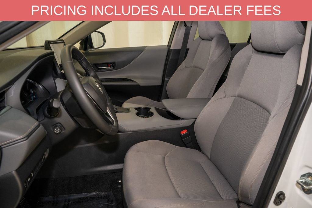 Certified 2024 Toyota Venza LE AWD/4WD image 11