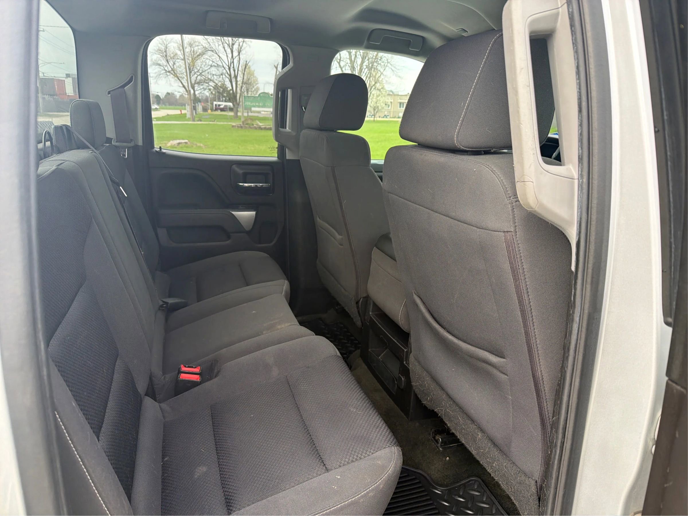Used 2017 Chevrolet Silverado 1500 LT image 25