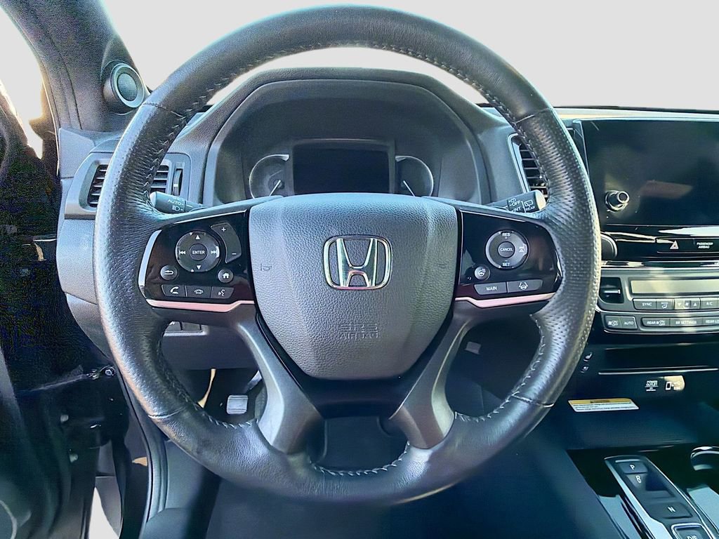 Used 2022 Honda Passport Elite image 11