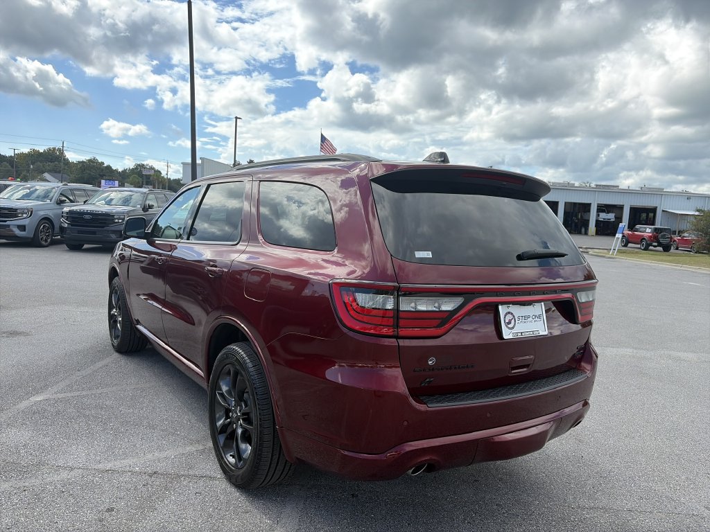 Used 2025 Dodge Durango GT AWD/4WD image 5