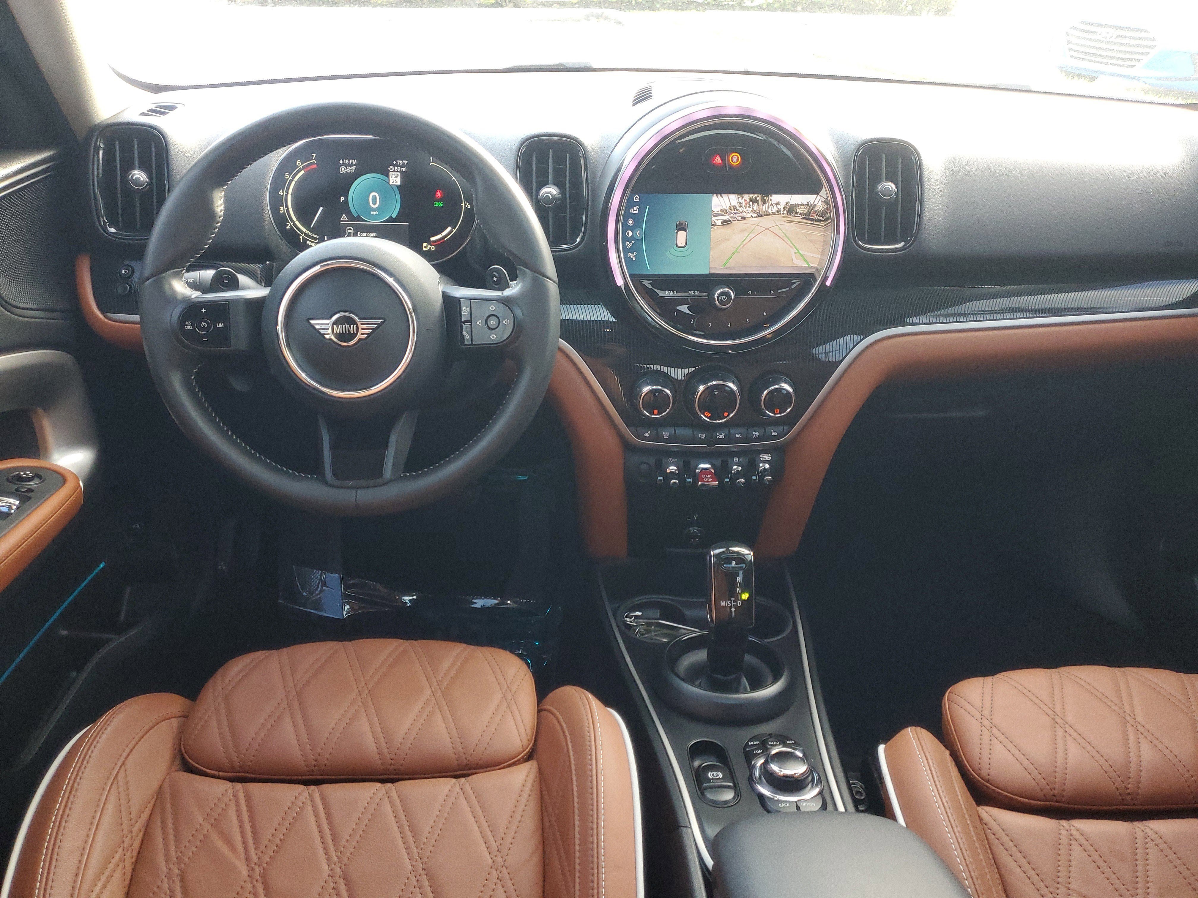 Used 2023 MINI Cooper Countryman S w/ Signature Upholstery Package image 11