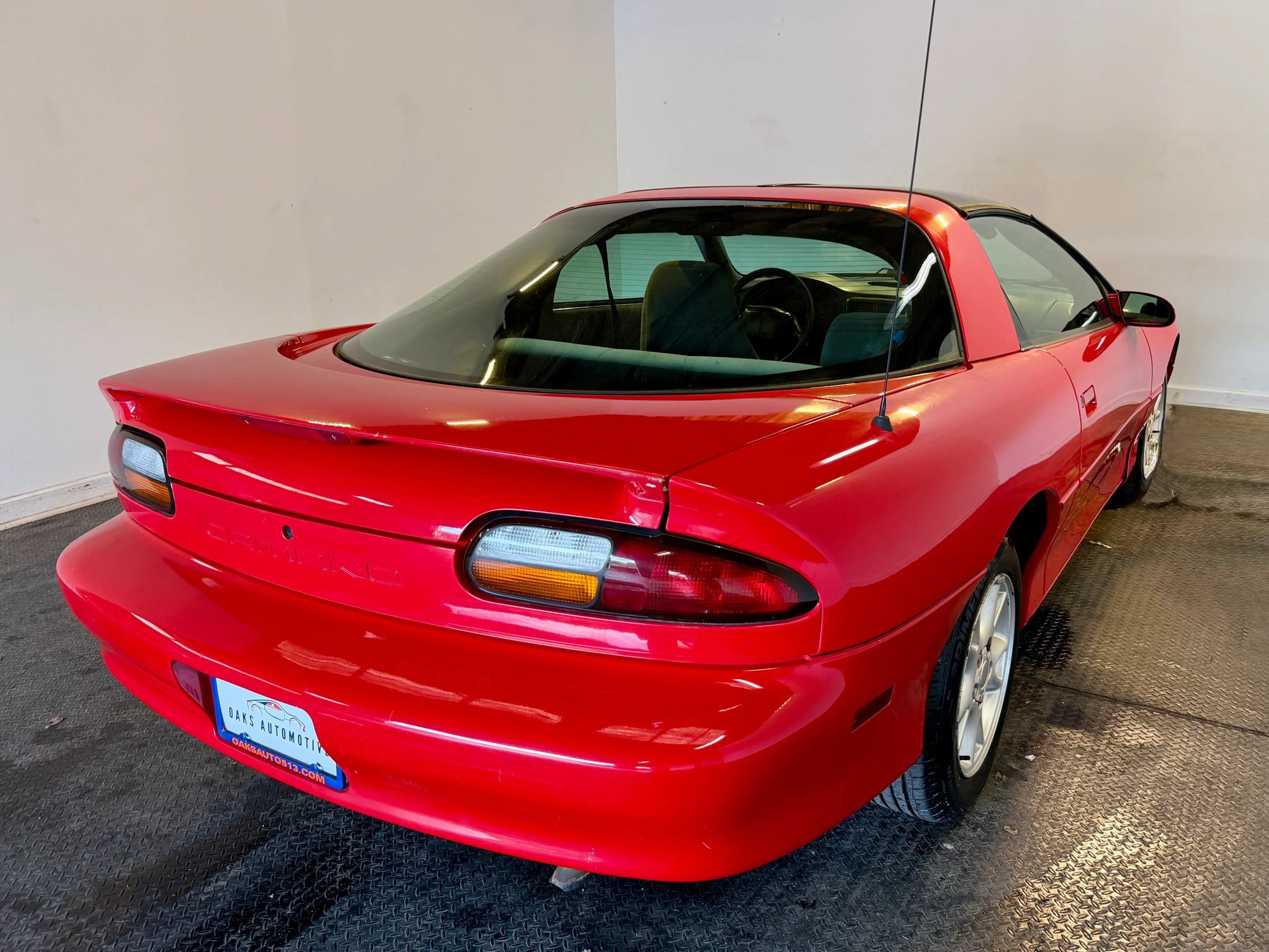 Used 2001 Chevrolet Camaro LT w/ Preferred Equipment Group 1 RWD image 7