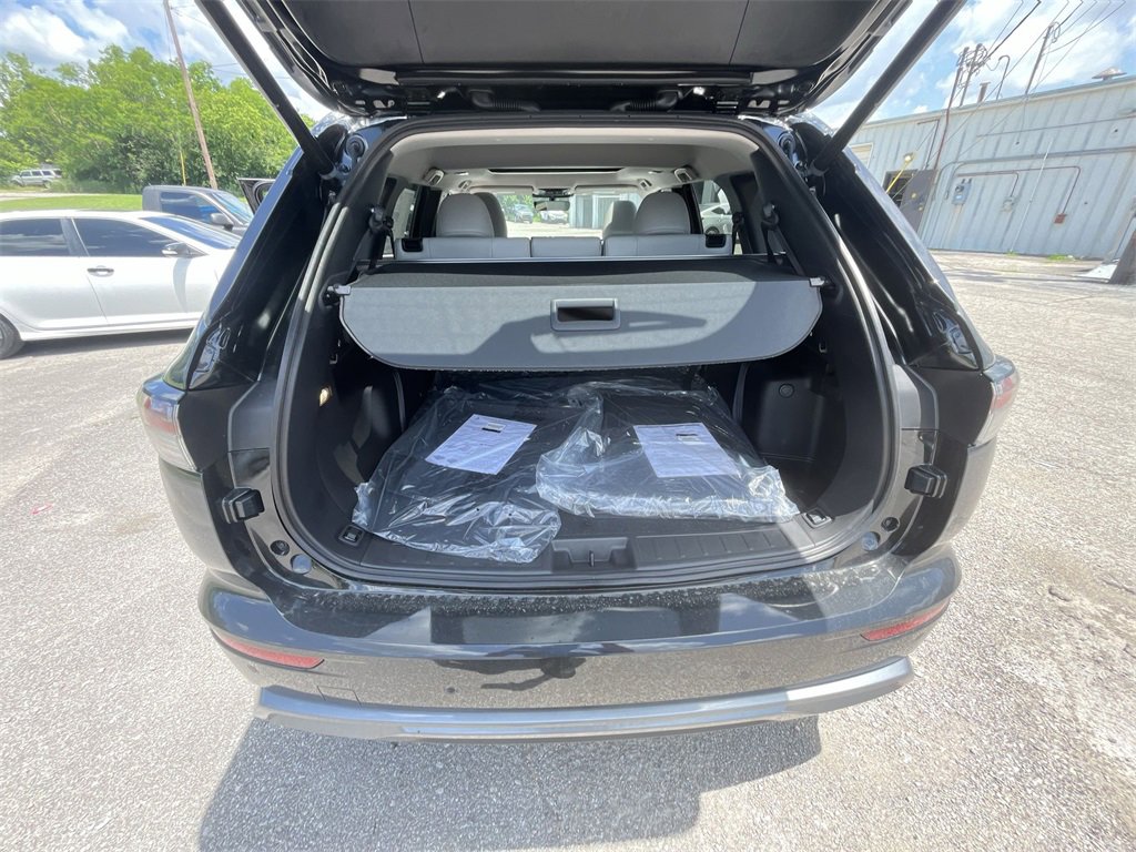 New 2025 Mitsubishi Outlander SE image 24