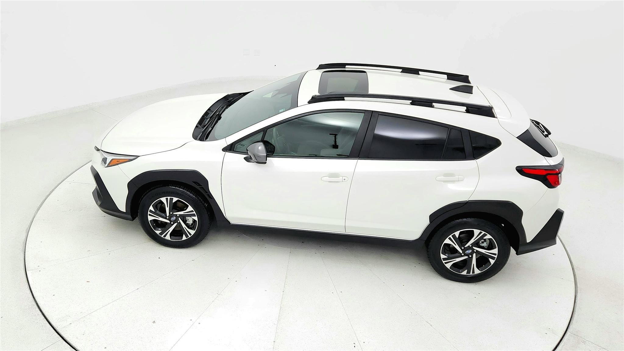 Used 2025 Subaru Crosstrek 2.0i Premium AWD/4WD image 14