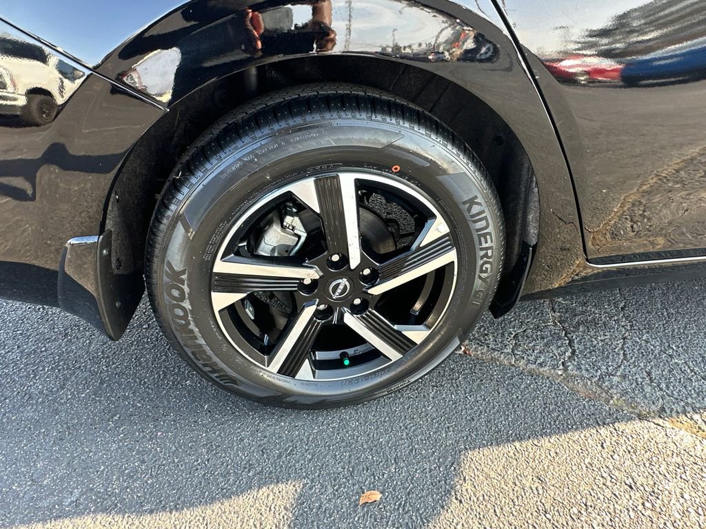 Used 2025 Nissan Sentra SV w/ All-Weather Package image 17