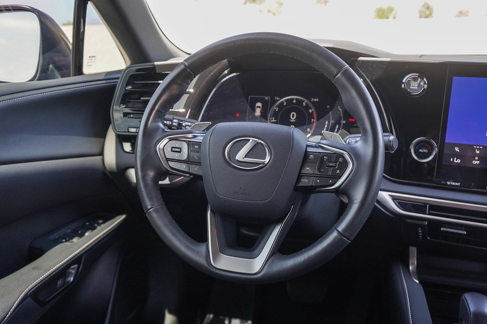 Used 2024 Lexus RX 350 FWD image 16