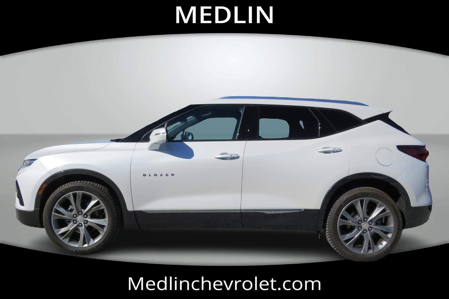 Used 2022 Chevrolet Blazer Premier w/ Enhanced Convenience Package FWD image 5