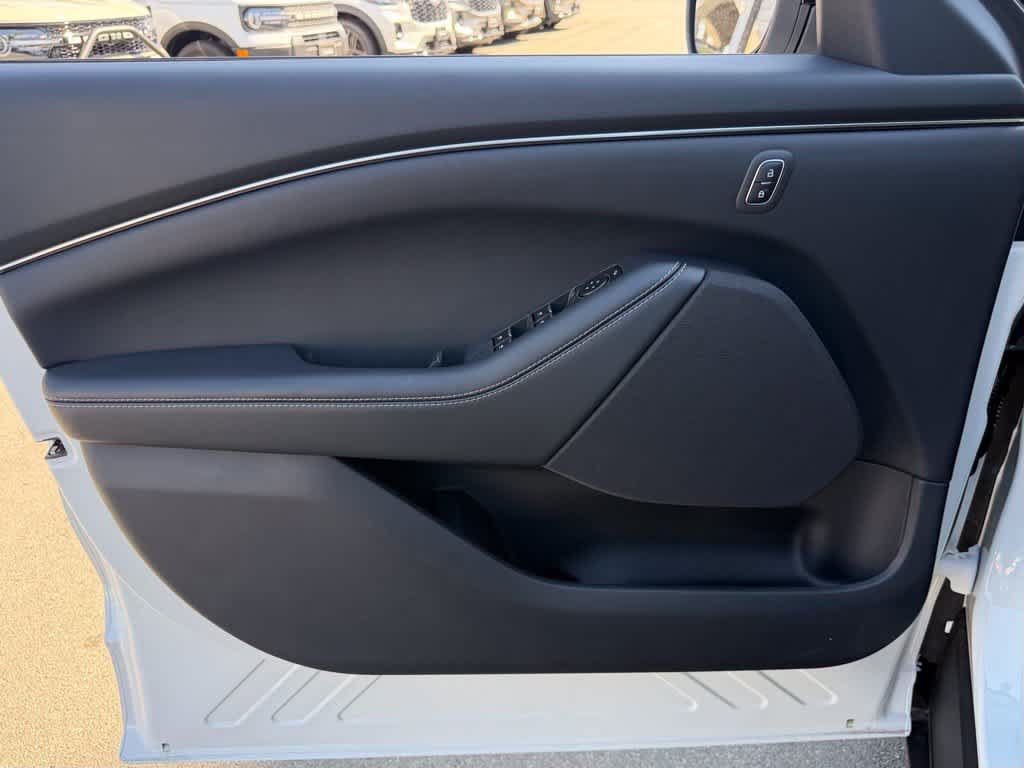 New 2026 Ford Mustang Mach-E Select RWD image 12