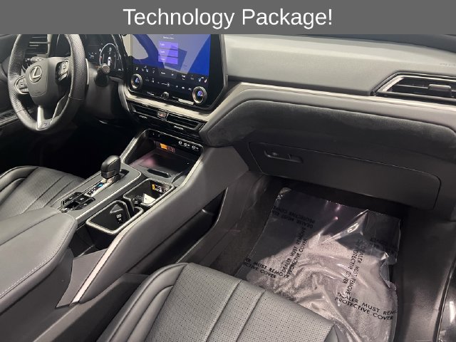 Certified 2026 Lexus TX 500h AWD w/ Technology Package image 12