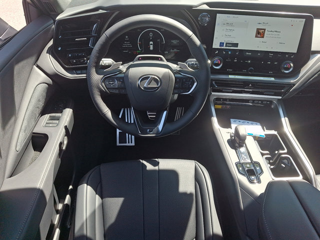 New 2026 Lexus TX 500h AWD image 7