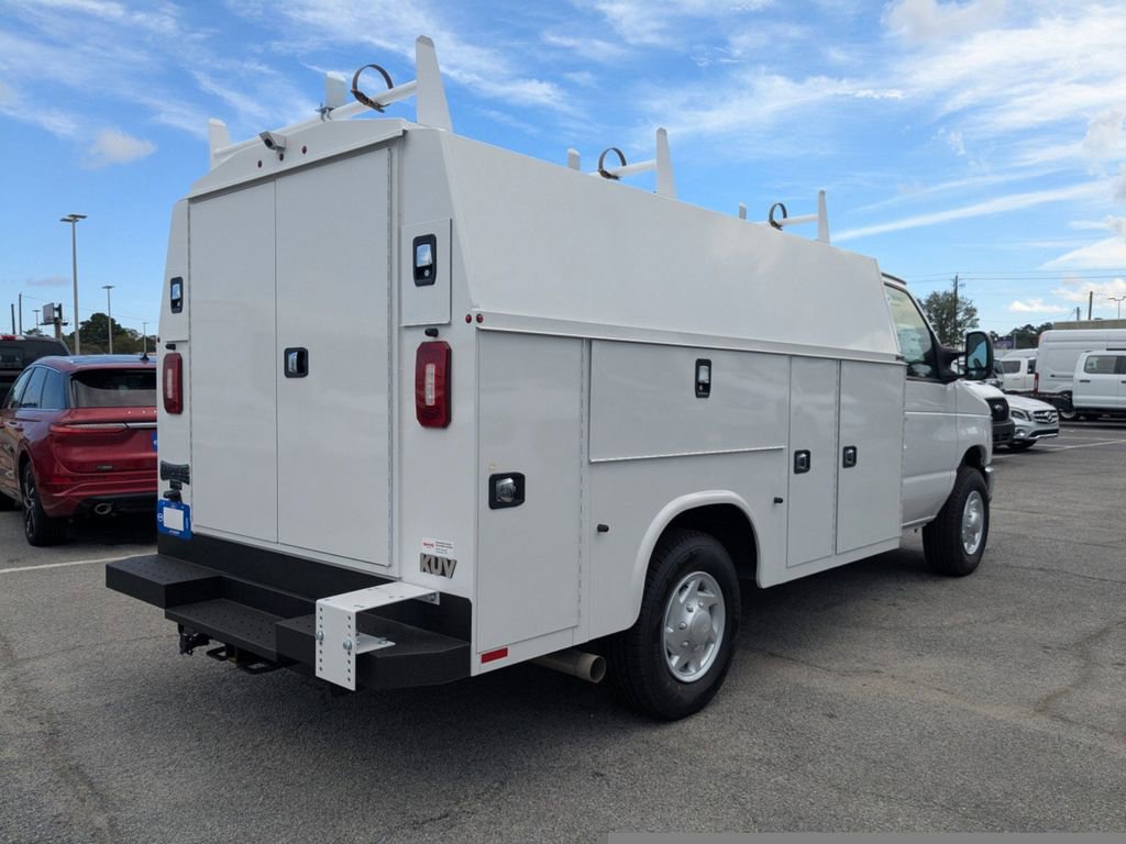 New 2026 Ford E-350 and Econoline 350 Super Duty w/ Power Equipment Group video 4