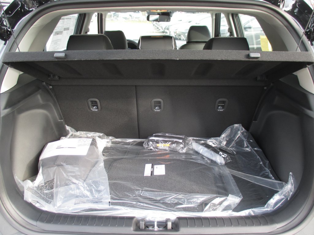 New 2026 Hyundai Venue SEL FWD image 4