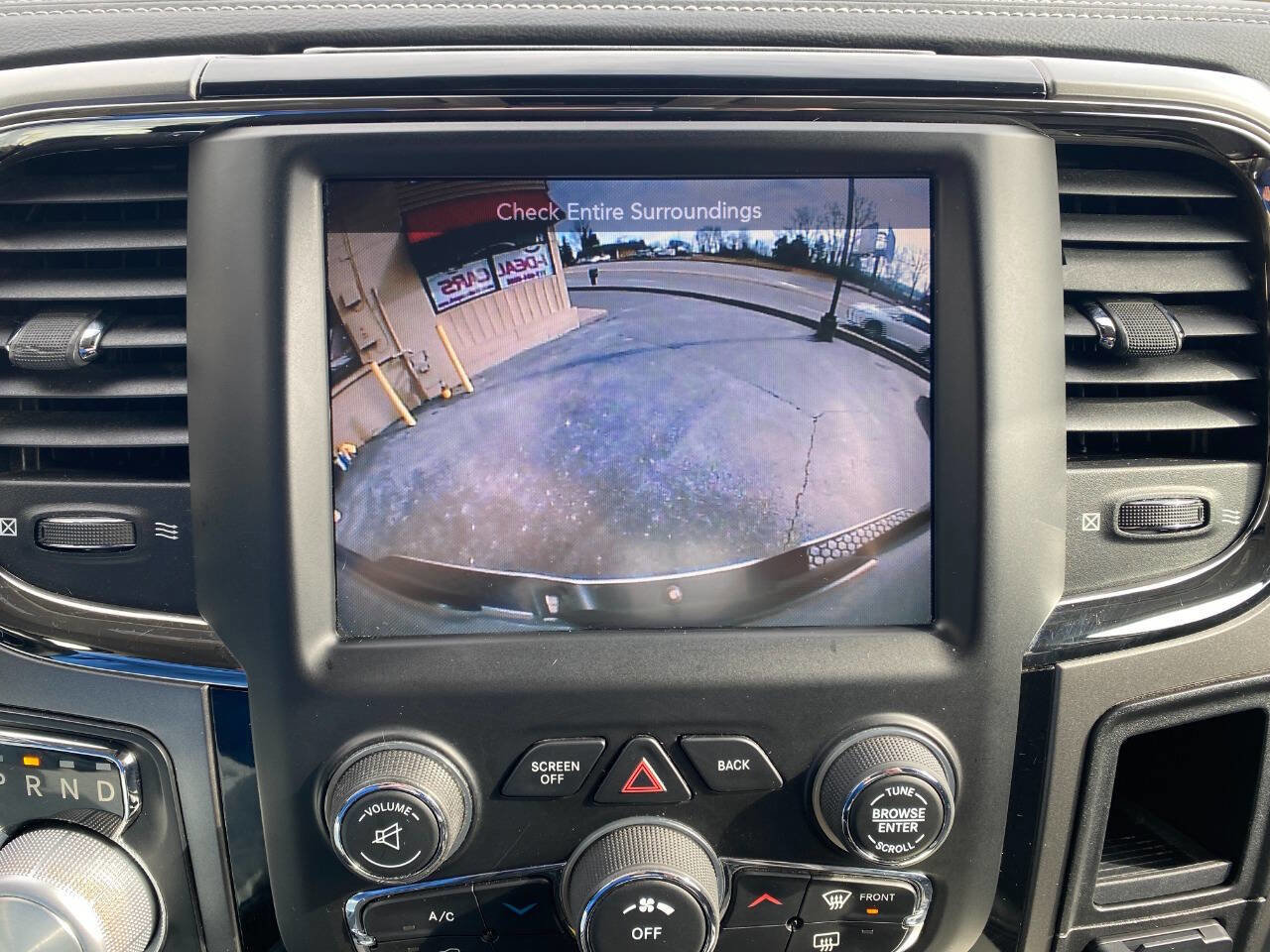 Used 2017 RAM 1500 Sport image 16