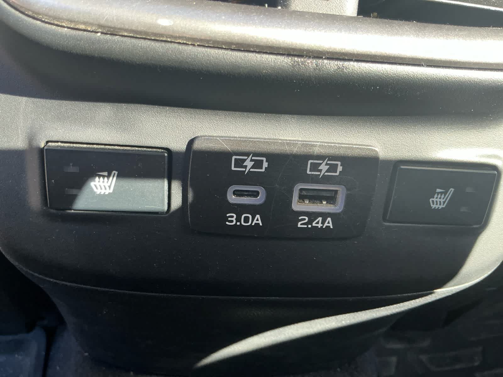Used 2024 Subaru Outback Limited AWD/4WD image 19