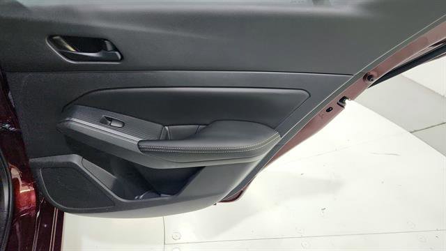Certified 2024 Nissan Altima 2.5 SV w/ SV Premium Package FWD image 35