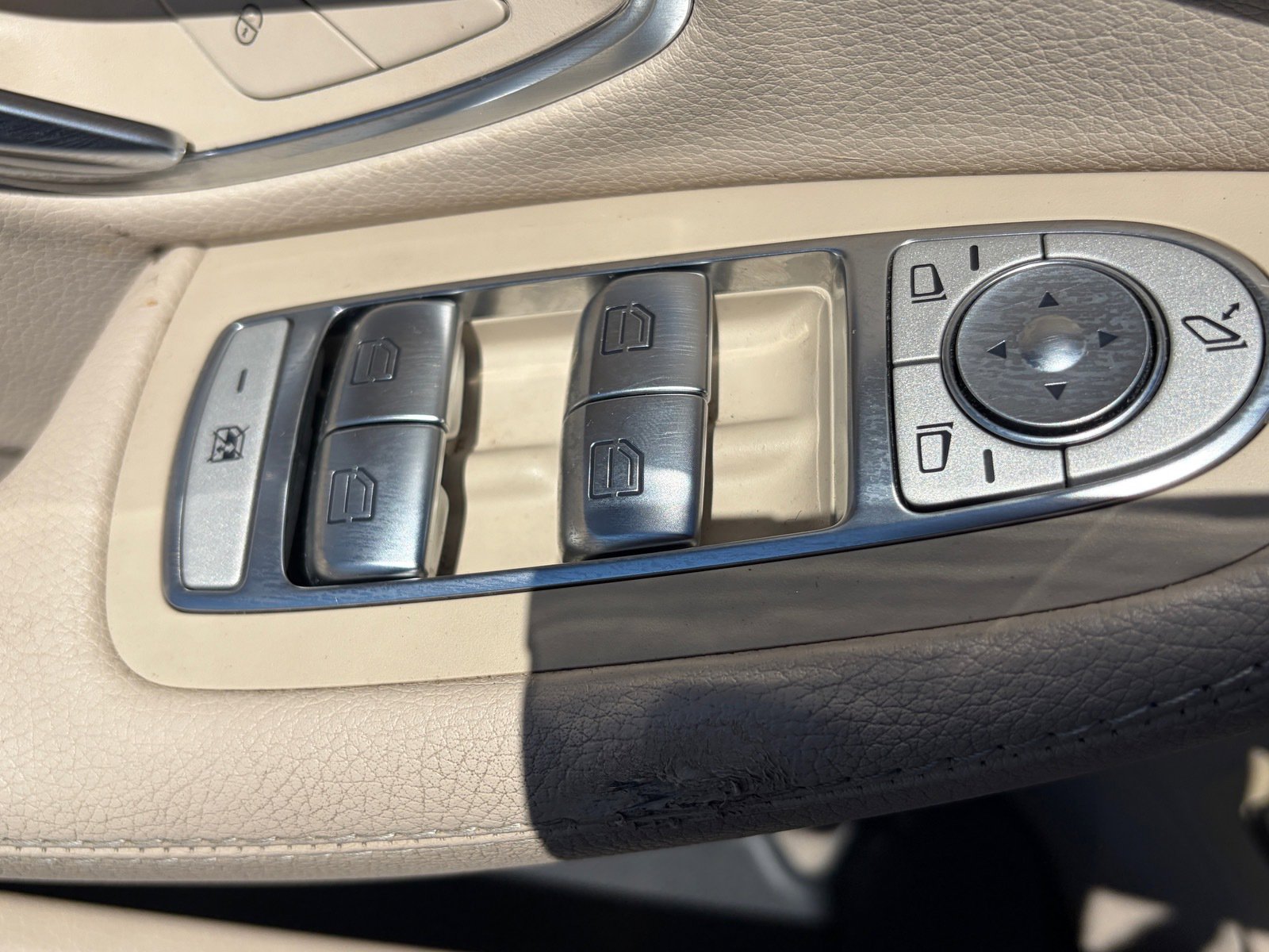 Used 2019 Mercedes-Benz C 300 Sedan image 14